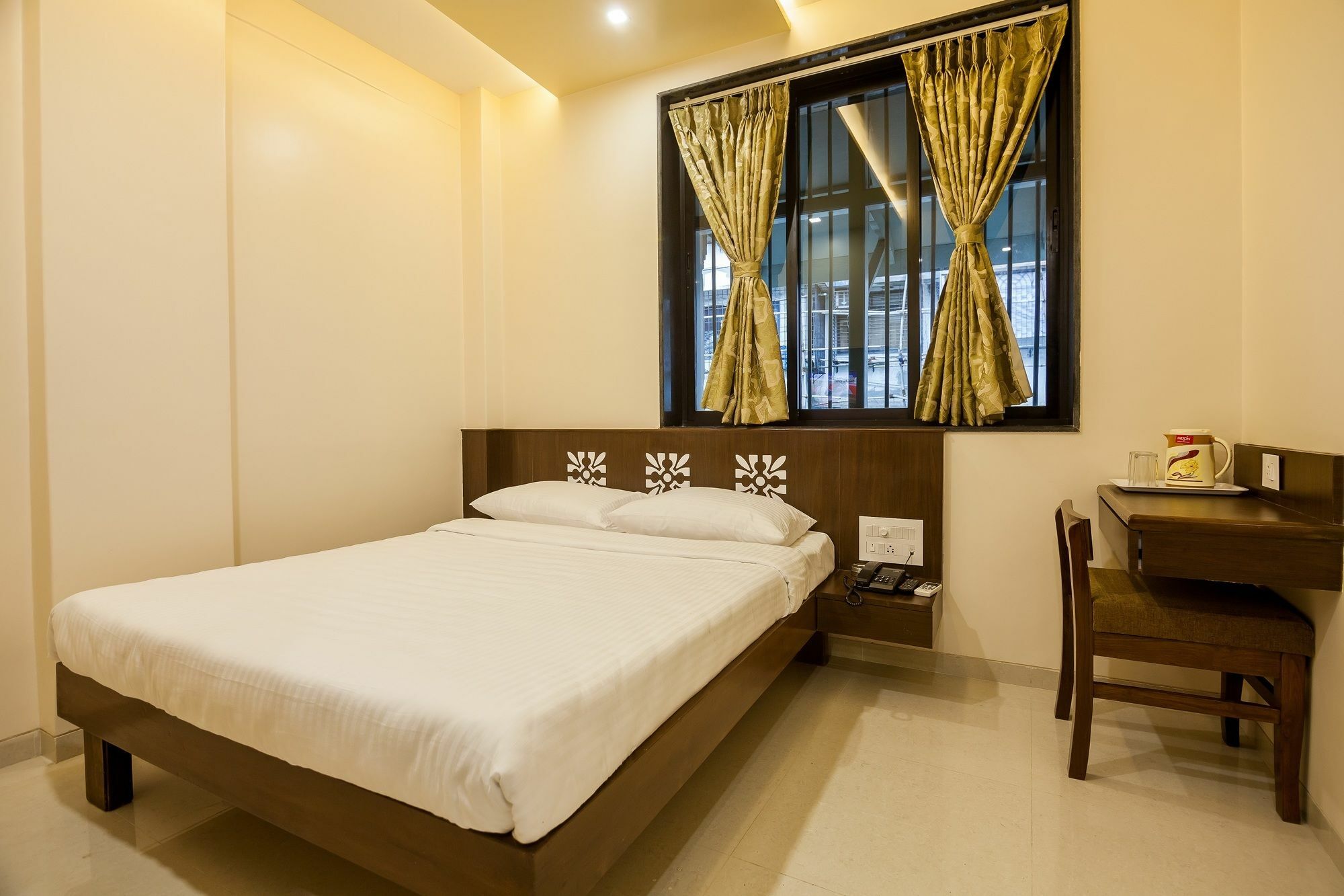 City Guest House - Dadar Mumbai  Buitenkant foto